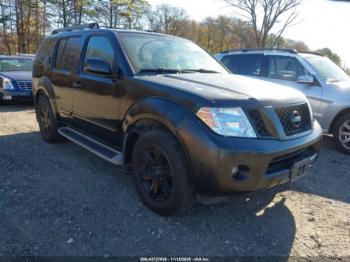  Salvage Nissan Pathfinder