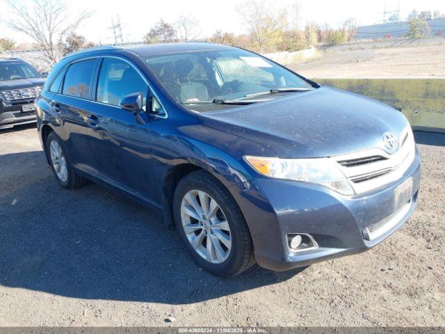  Salvage Toyota Venza
