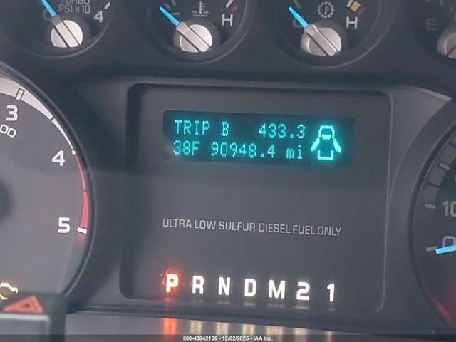 Ford F-550 Xl Image 5