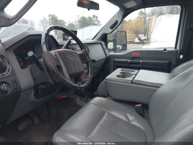 Ford F-550 Xl Image 6