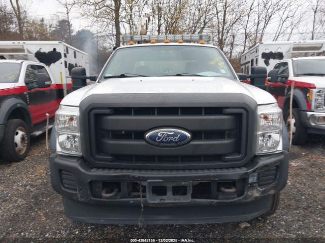 Ford F-550 Xl Image 11