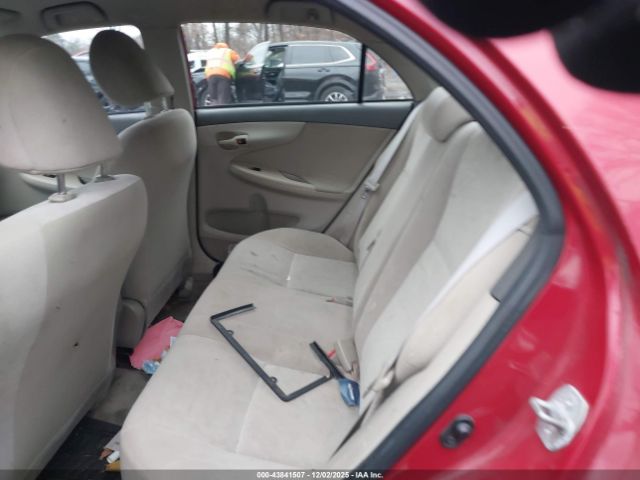 Toyota Corolla Le Image 10