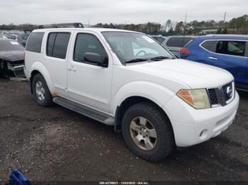  Salvage Nissan Pathfinder