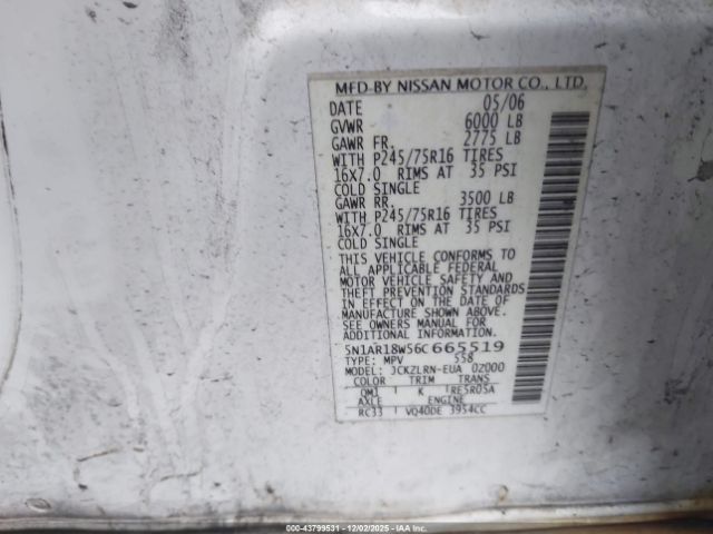 Nissan Pathfinder S Image 11