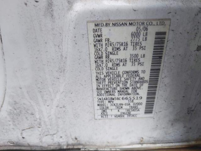 Nissan Pathfinder S Image 11