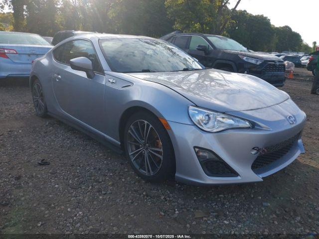  Salvage Scion FR-S
