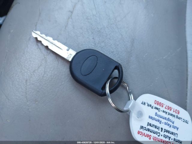 Ford Explorer Limited Image 8