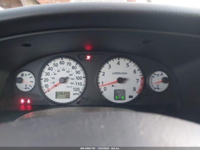 Nissan Pathfinder Le Image 5