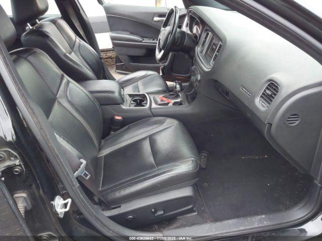 Dodge Charger Sxt Rwd Image 2