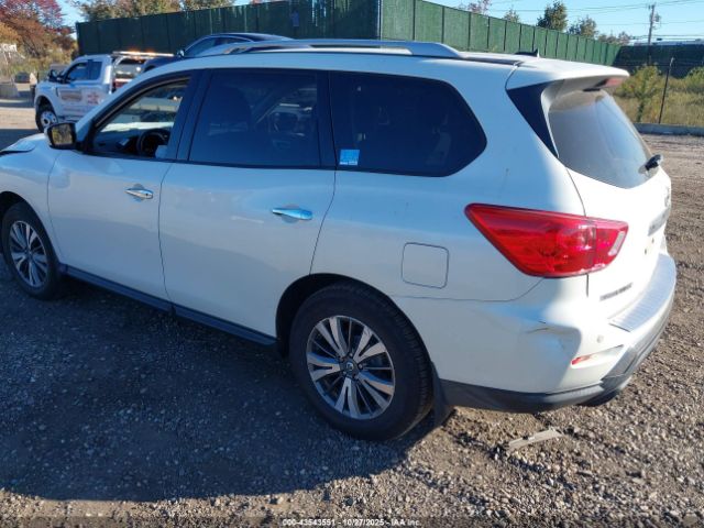 Nissan Pathfinder Sv Image 5