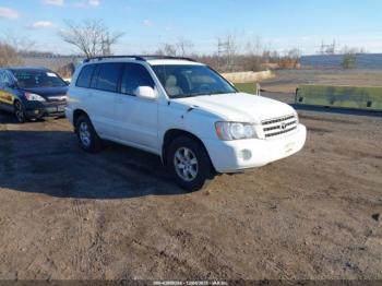  Salvage Toyota Highlander