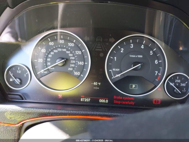 BMW 3 Series Xdrive Image 14