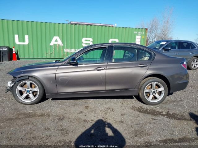 BMW 3 Series Xdrive Image 20