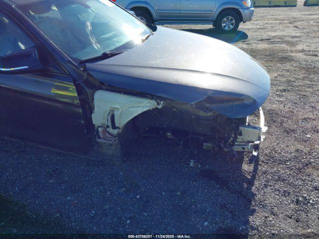 BMW 3 Series Xdrive Image 15