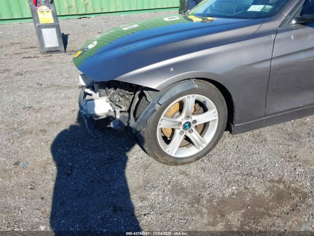 BMW 3 Series Xdrive Image 17