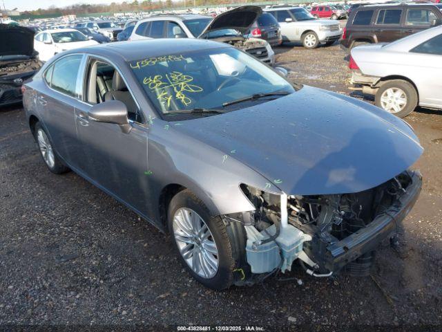  Salvage Lexus Es
