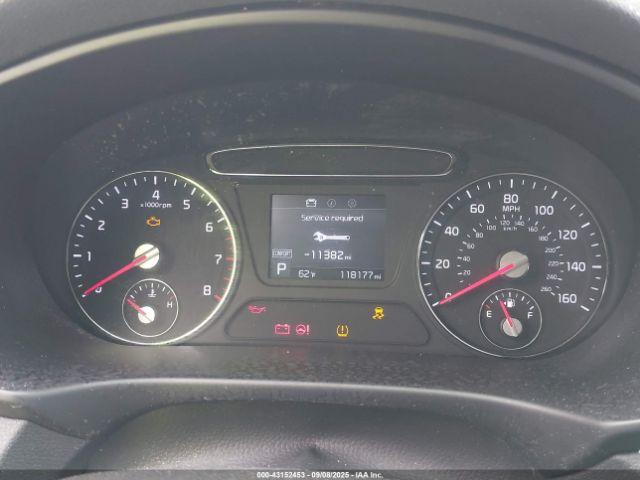 Kia Sorento 2.4l Lx Image 8