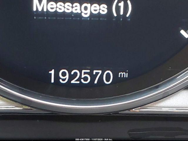 Volvo V60 Cross Country T5 Image 6