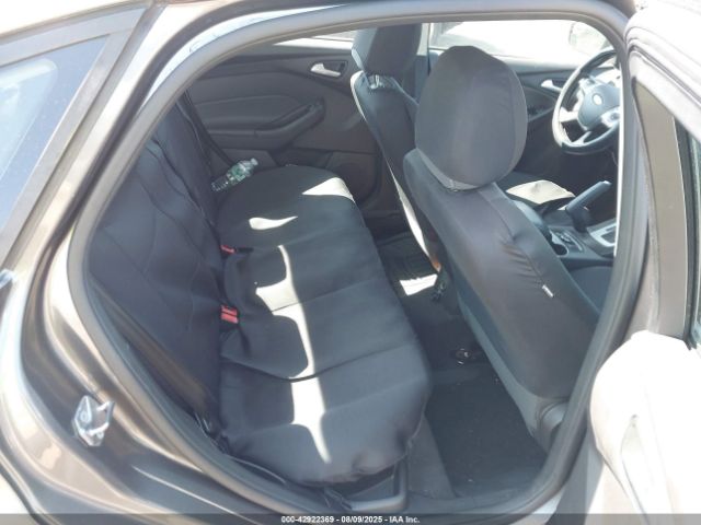 Ford Focus Se Image 5