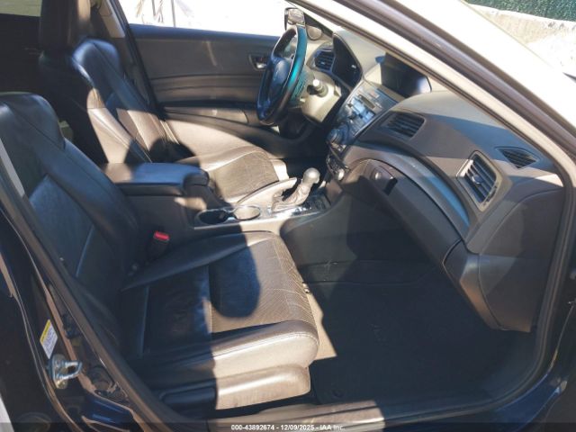 Acura ILX 2.0l Image 15