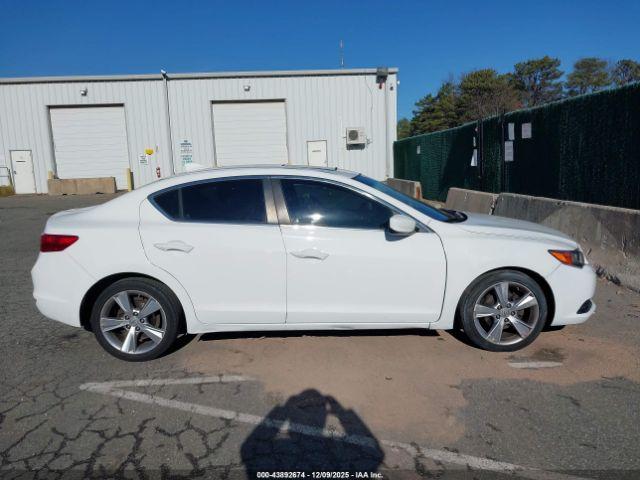 Acura ILX 2.0l Image 11