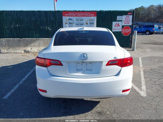 Acura ILX 2.0l Image 8
