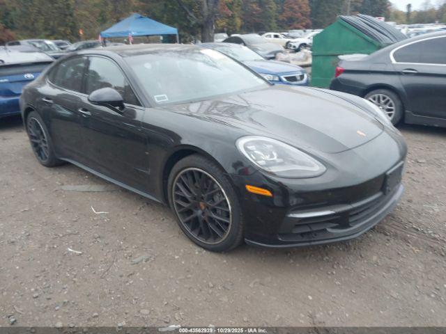  Salvage Porsche Panamera