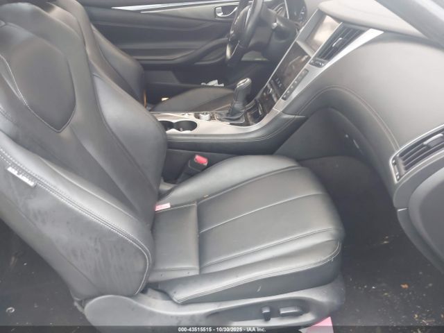 INFINITI Q60 3.0t Luxe Image 10