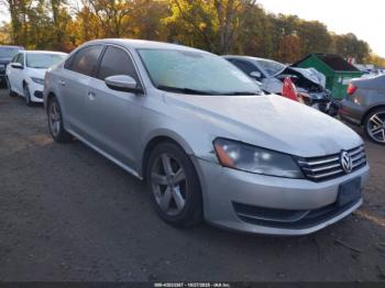  Salvage Volkswagen Passat