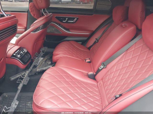 Mercedes-Benz S-Class 4matic Image 12