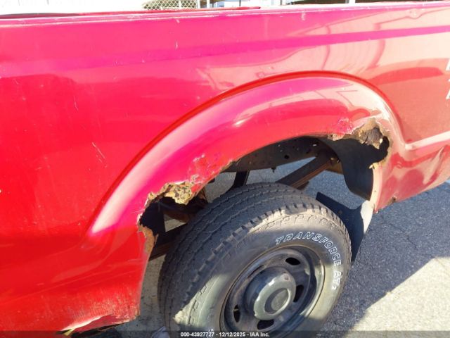 Ford F-250 Xl Image 14