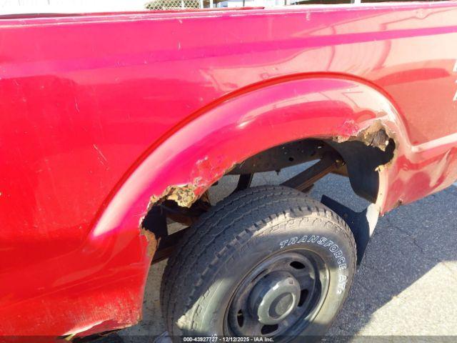 Ford F-250 Xl Image 14