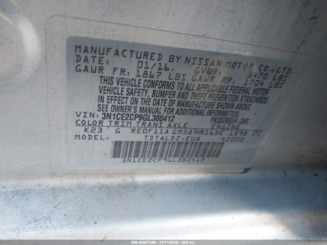 Nissan Versa Image 9