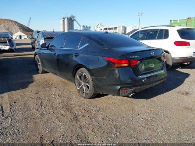 Nissan Altima Sr Fwd Image 4