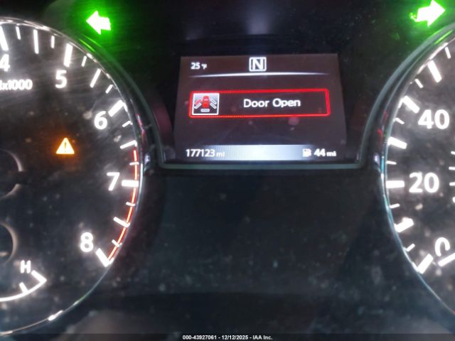 Nissan Altima 2.5 S Image 2