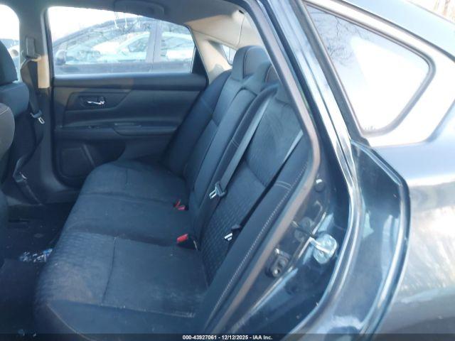 Nissan Altima 2.5 S Image 6