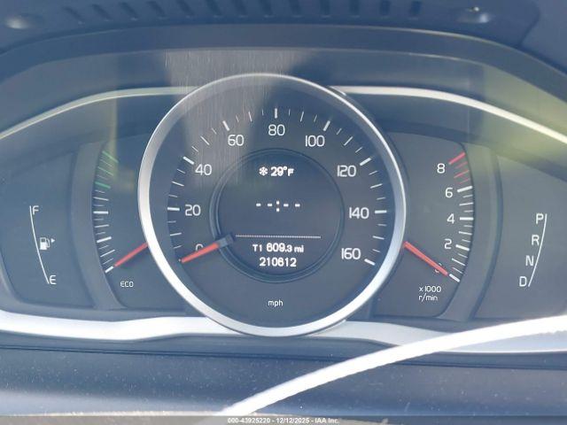 Volvo XC60 3.2 Image 11