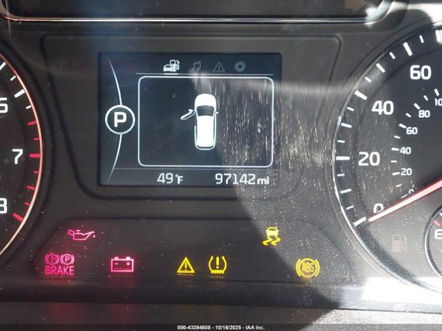 Kia Sorento 2.4l Lx Image 13