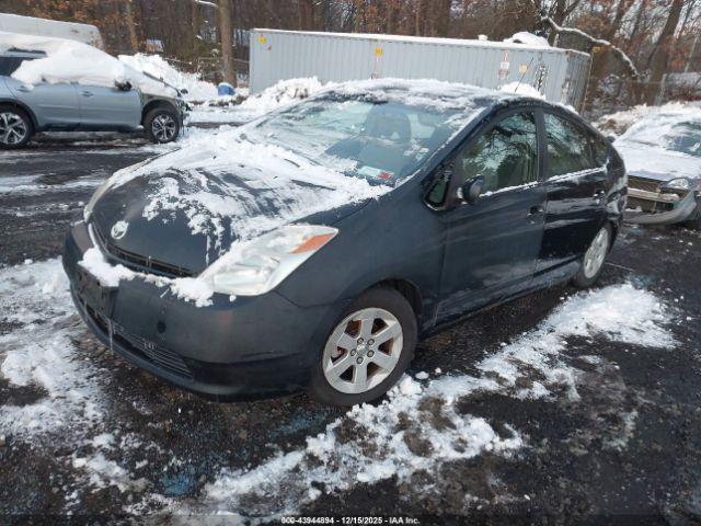 Toyota Prius Image 2