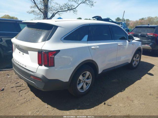 Kia Sorento Lx Image 3