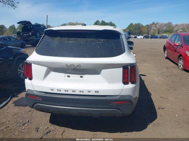 Kia Sorento Lx Image 9