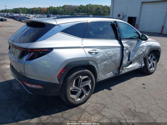 Hyundai TUCSON Limited Image 3