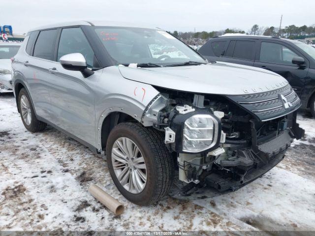  Salvage Mitsubishi Outlander
