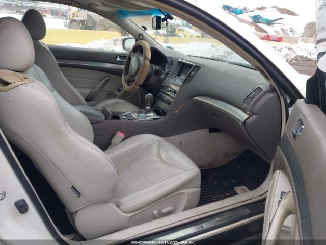 INFINITI G37x Image 11