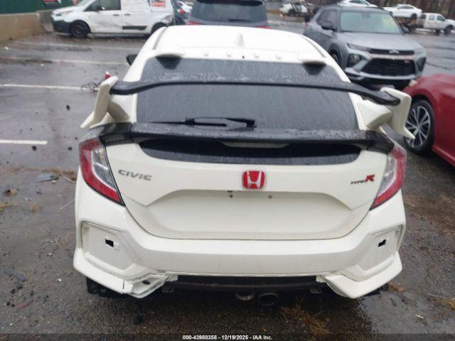Honda Civic Touring Image 17