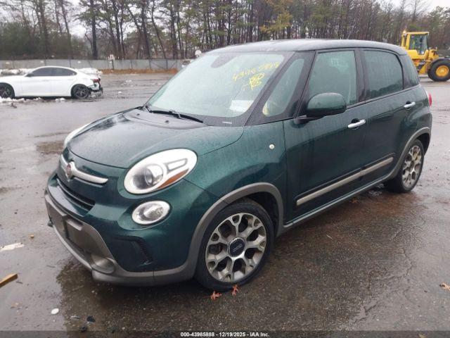 FIAT 500L Trekking Image 6