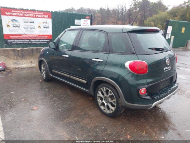 FIAT 500L Trekking Image 3