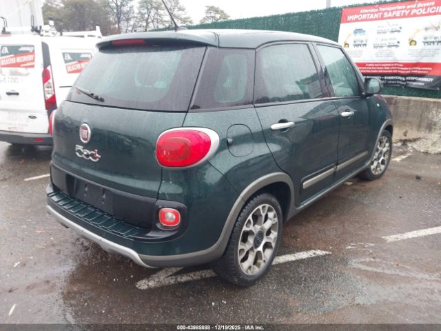 FIAT 500L Trekking Image 2