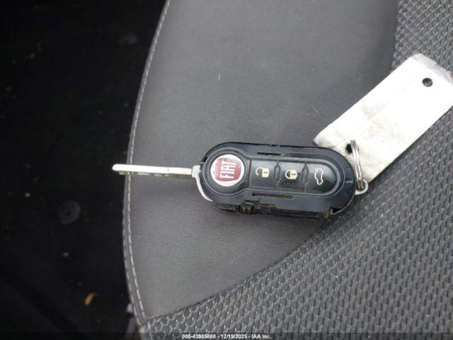 FIAT 500L Trekking Image 12