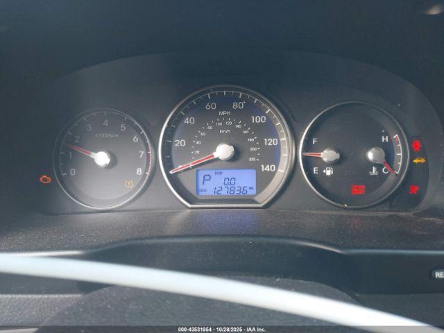 Hyundai SANTA FE Limited V6 Image 11